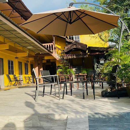 Motel Seri Mutiara Kuah Exterior foto